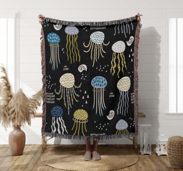 Jellyfish Woven Blanket, Ocean Animal Home Decor - Jellyfish Gifts - Underwater Sea Animal Throw - Marine Sealife Theme for Beach House